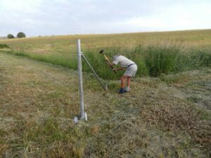 Gallagher Mega Anchor fencing being installed